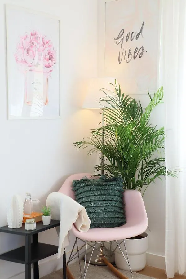 Lisbon Center Lovely Studio Apartment